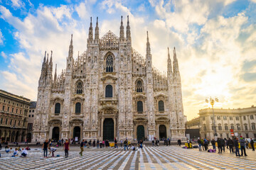 Naklejka premium Duomo cathedral at sunrise in Milan. Italy