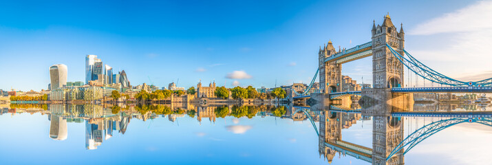 Beautiful autumn panorama of Tower Bridge and financial district of London. England. UK