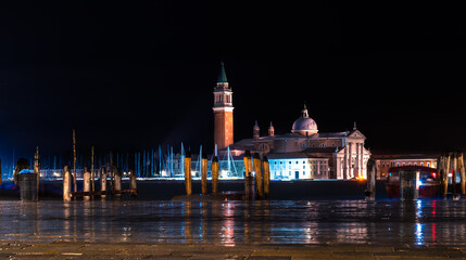 Fototapeta premium San Giorgio di Maggiore church at night in Venice, Italy