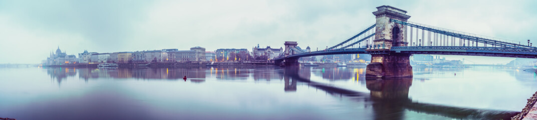 Fototapeta na wymiar Chain Bridge panorama at blue hour in Budapest. Hungary 