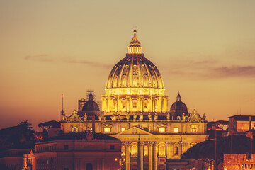 Fototapeta na wymiar St peter's basilica in Rome,Vatican