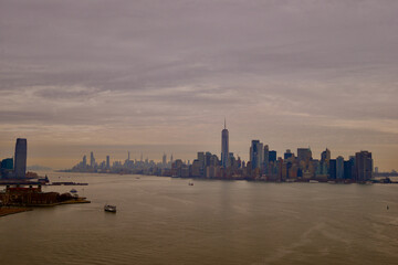 Manhattan city skyline bridge