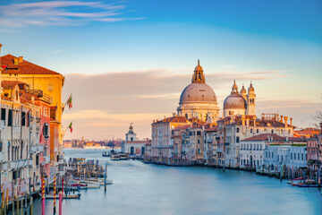 Fototapeta na wymiar Grand Canal and Basilica Santa Maria della Salute in Venice, Italy