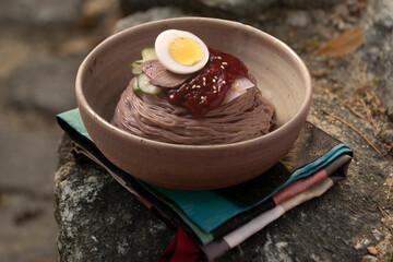 비빔냉면