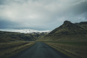 road to the mountains