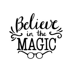 Obraz premium Hand drawn Christmas Lettering. Lettering - Believe in the magic. Vector illustration, isolated on white