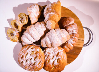 Bakery products and pastries, confectionery.