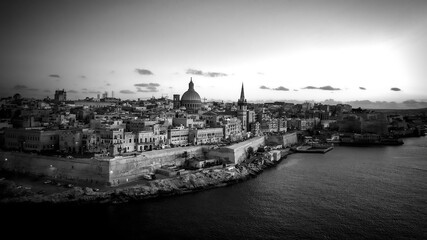 Fototapeta na wymiar Beautiful evening view over Valletta Malta - aerial photography