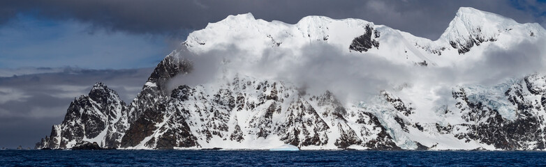 Panorama of Elephant Island near Antarctica2