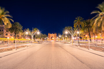 Fototapeta na wymiar Arc de Triomf at night in the city of Barcelona in Catalonia, Spain