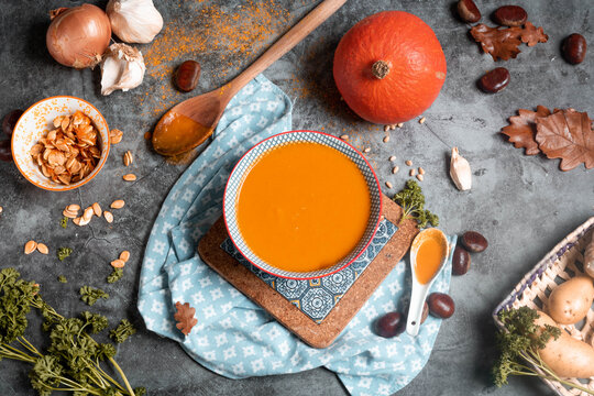 Soupe velout&eacute;e de potimarron