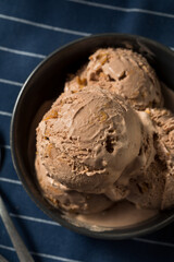 Homemade Chocolate Peanut Butter Ice Cream