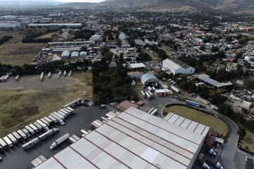 Sitio de construcción desde las alturas - Construction site and industrial 