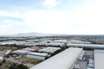 Sitio de construcción desde las alturas - Construction site and industrial 
