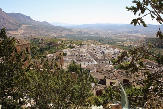 pueblo almeriense en plena sierra 