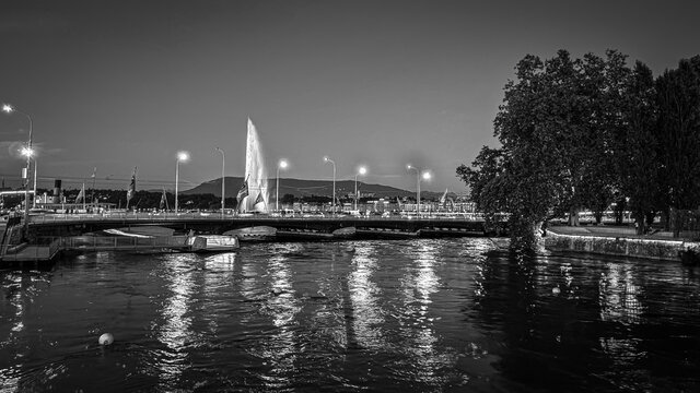 City of Geneva at night - travel photography