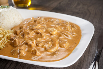 Strogonoff de carne close