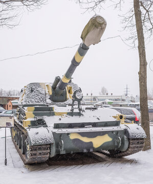 2S3- Self-propelled howitzer "Acacia" (1967) (snowing)