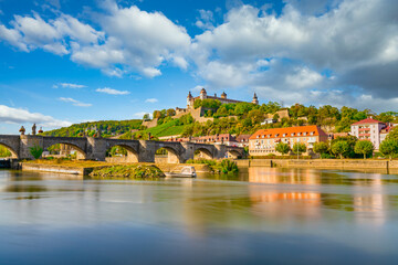 Fototapeta premium Marienberg Fortress and old Main Bridge. Cityscape of Wurzburg in Bavaria, Germany