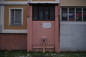 Naklejka premium composition of a chair on a wall