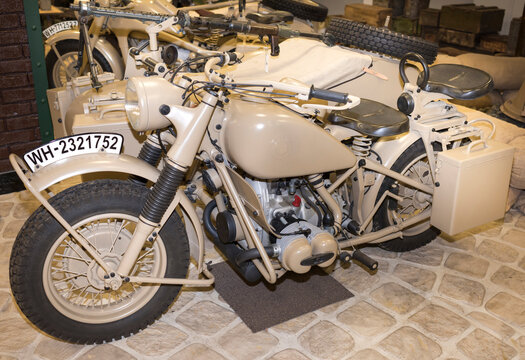 KS-750 "Sahara", Zundapp- Army motorcycle with a machine gun MG-34 (Germany), 1940