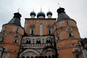 Fototapeta na wymiar Borisoglebsky monastery, Yaroslavl region, Russia