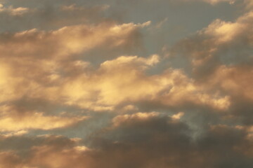 Obraz premium Beautiful light and clouds sky in the morning