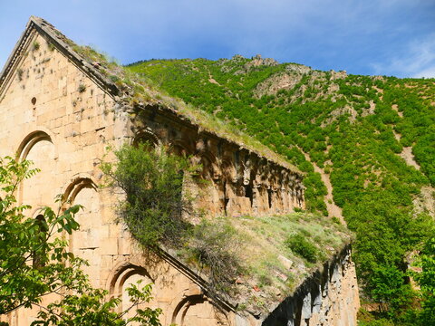 barhal