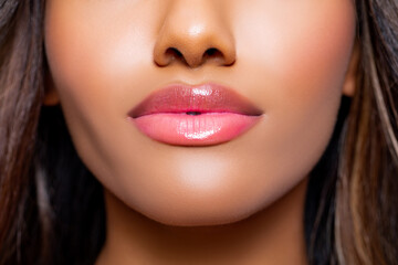 Sexy lips. Beauty Porter young Dark Skinned Girl with perfect Makeup and puffy lips. Bridal makeup...