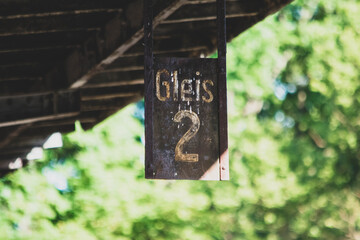 Verlassener Bahnhof IV