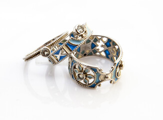 Ring in white gold with diamonds and blue enamel.