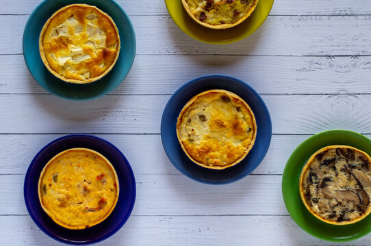 Quich&eacute;, delicious mini yellow tarts