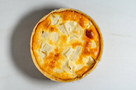 Quich&eacute;, delicious mini yellow tarts