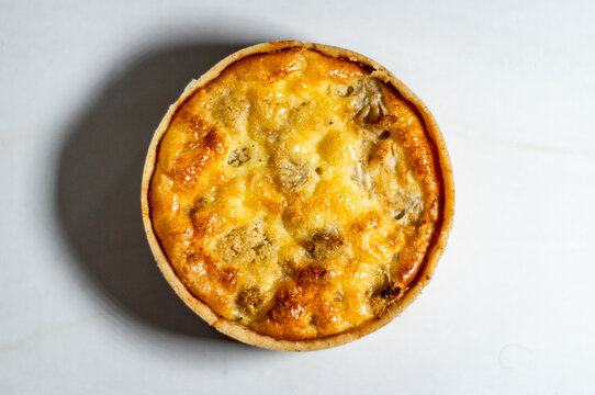 Quich&eacute;, delicious mini yellow tarts
