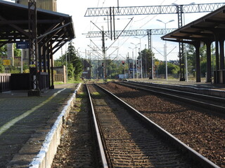 Mały dworzec kolejowy, małego miasta © Adam