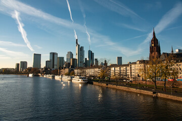 Fototapeta na wymiar View of Frankfurt skyline from the 