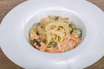 Italian Pasta with salmon and broccoli