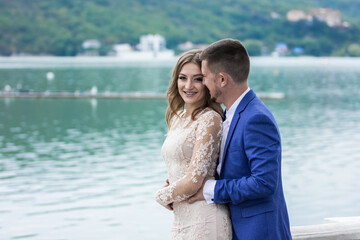 Obraz premium Beautiful young couple. Wedding. A family