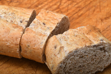 ITALIAN/MULTI-GRAIN BREAD