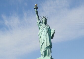 Fototapeta na wymiar Statue of Liberty - classic postcard type shot
