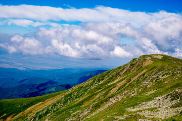 Naklejka premium Beautiful view from Fagaras Romanian mountains, Suru peak.