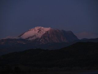 Fototapeta na wymiar mountain in a dark day and sunset