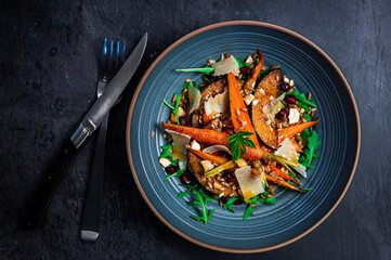 Moroccan carrot salad with arugula