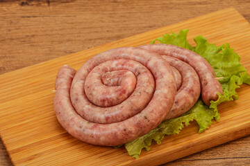 Raw sausage ring for grill