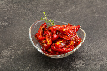 Sun-dried tomato in olive oil