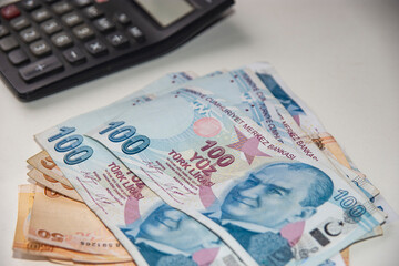 Desktop Turkish Lira and Calculator