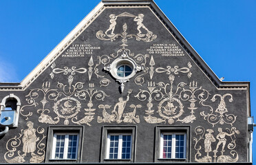 facade of the restored Gdańsk patrician house at Long Lane at the Main Town (Old Town)