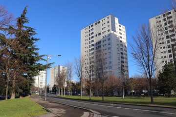 Les Minguettes, quartier de logements sociaux de type HLM, ville de Vénissieux, département du Rhône, France © ERIC