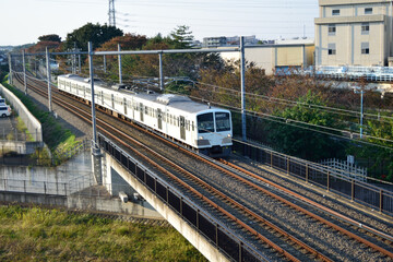 西武多摩湖線通過 美住陸橋付近