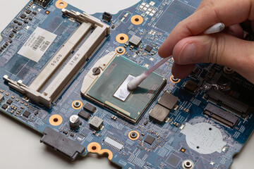 removal of old thermal paste, CPU thermal paste substitutes on laptop